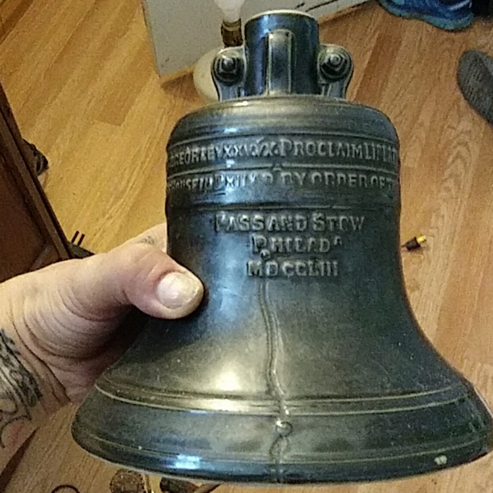 Bicentennial commemorative Liberty Bell .Pot still